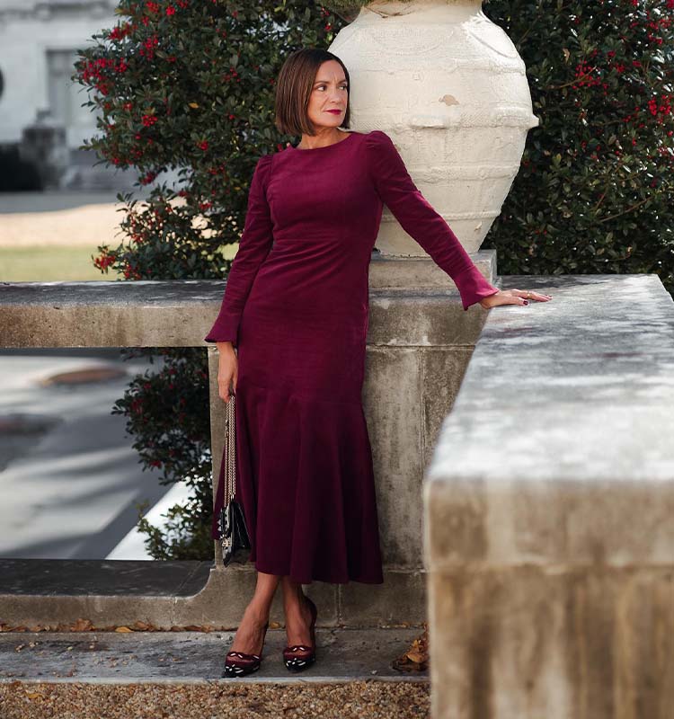Deep Burgundy Velvet Dress with Flared Hem Deep Burgundy Velvet Dress with Flared Hem — Classy Dinner Outfits Classy