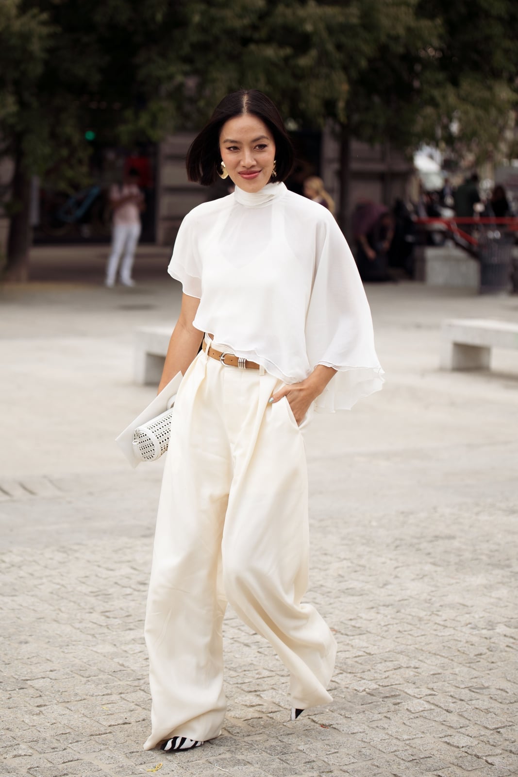 White Cape Top with White Linen Wide-Leg Pants — Classy Dress Pants Outfit Women