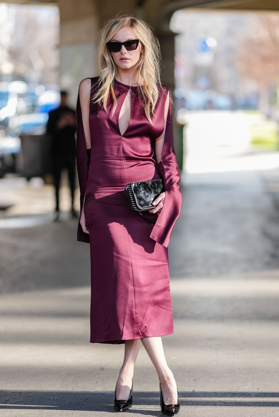 Deep Plum Satin Dress With Keyhole Neckline Deep Plum Satin Dress With Keyhole Neckline — Classy Dress Up Day Ideas