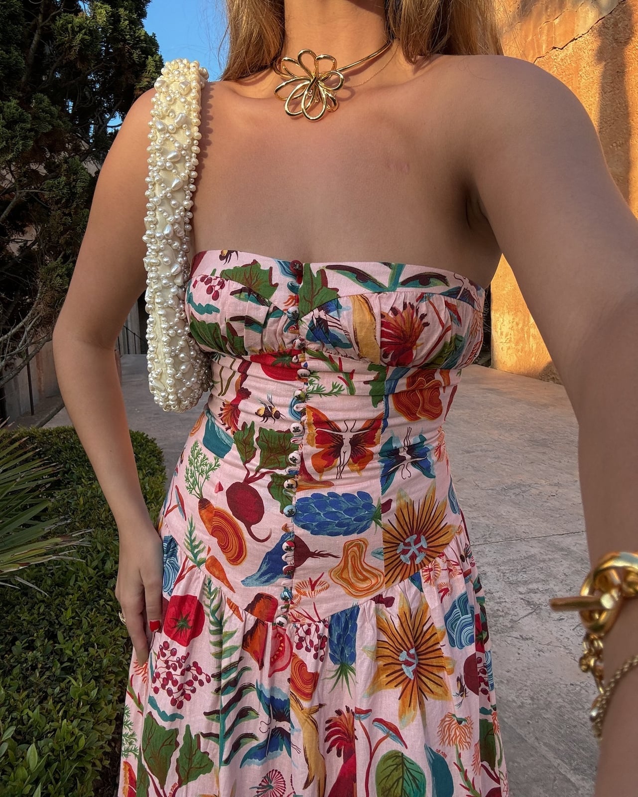 Pink Strapless Dress With Bold Fruit Print Pink Strapless Dress With Bold Fruit Print — Classy Dress Up Day Ideas