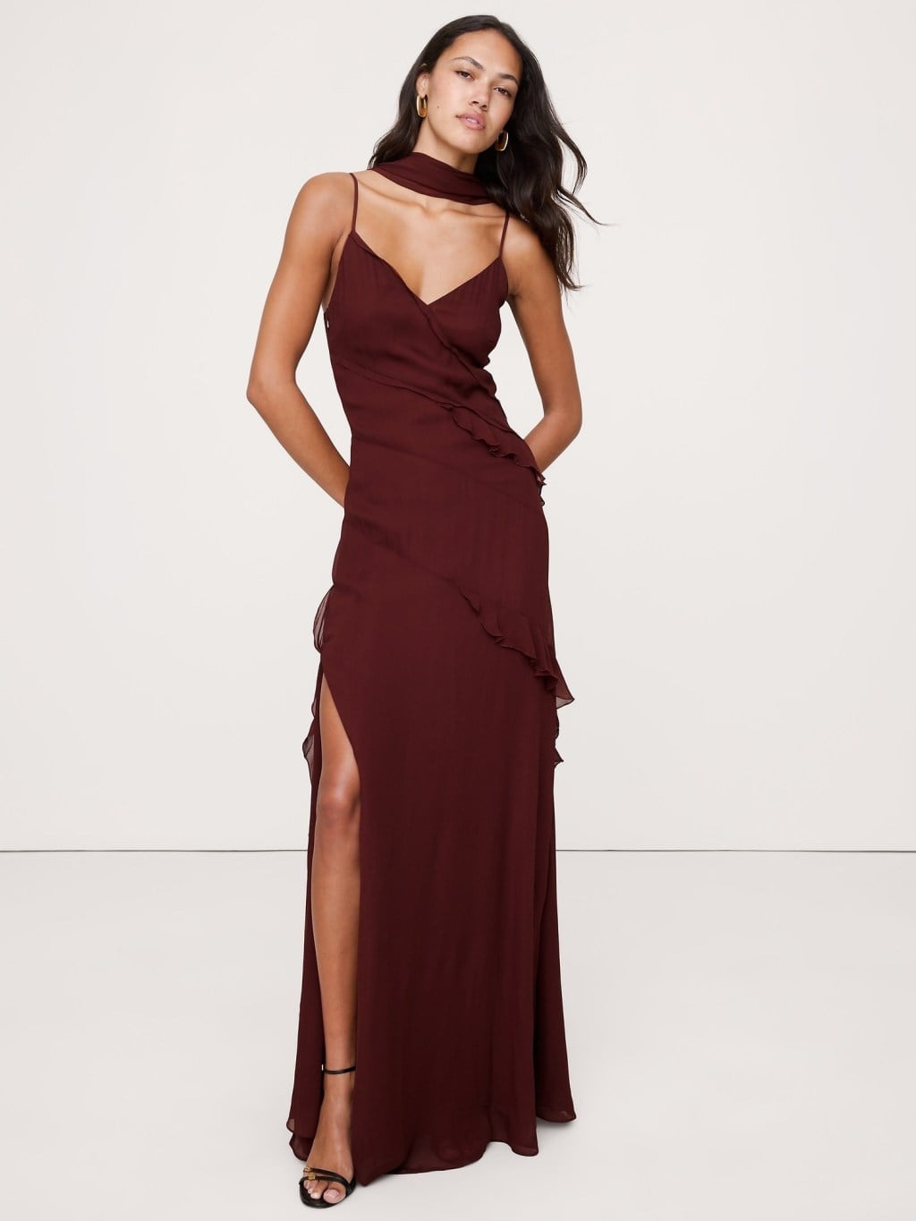 Floor-Length Dress With Integrated Neck Scarf Floor-Length Dress With Integrated Neck Scarf — Classy Dress with Scarf