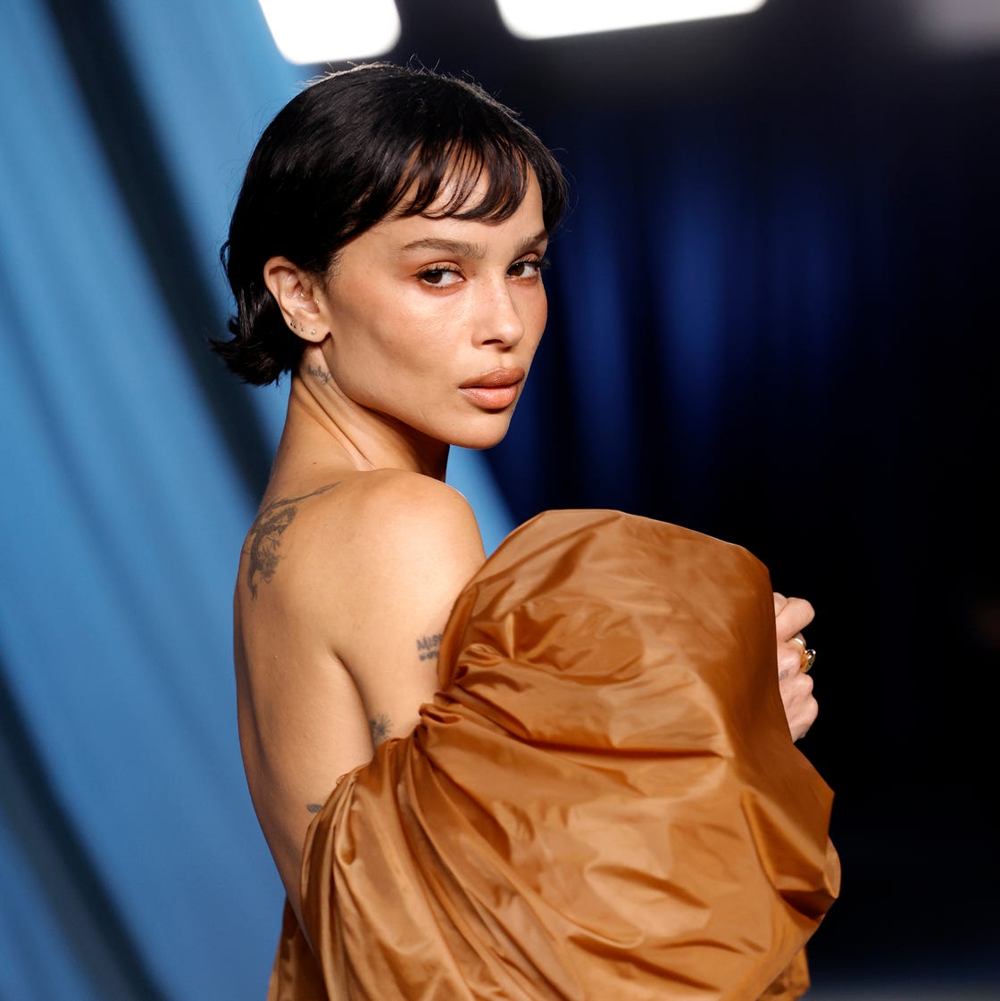 Dark Brown Bob With Piecey Bangs Dark Brown Bob With Piecey Bangs — Classy Edgy Haircuts