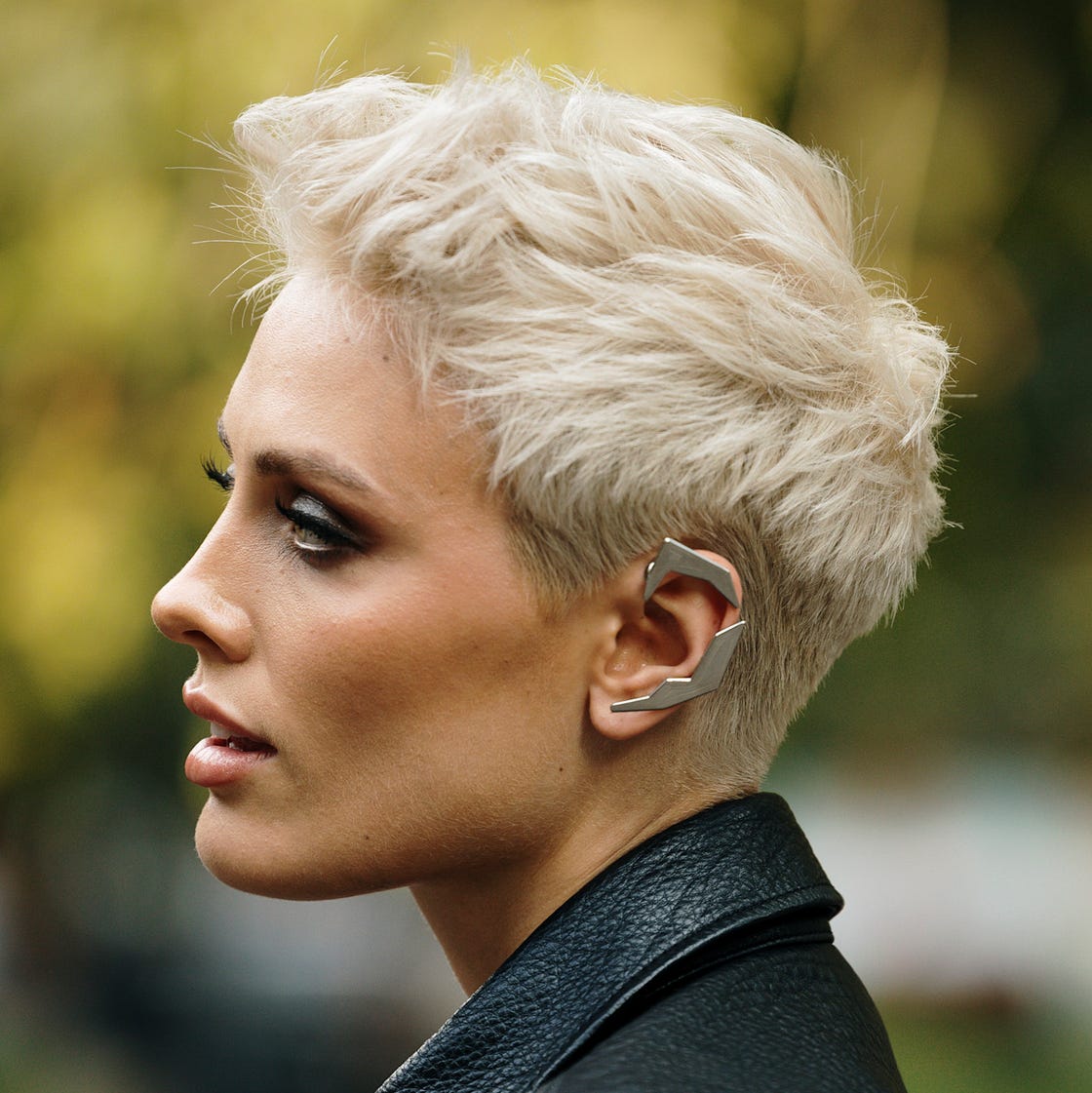Platinum Blonde Pixie With Edgy Undercut Platinum Blonde Pixie With Edgy Undercut — Classy Edgy Pixie