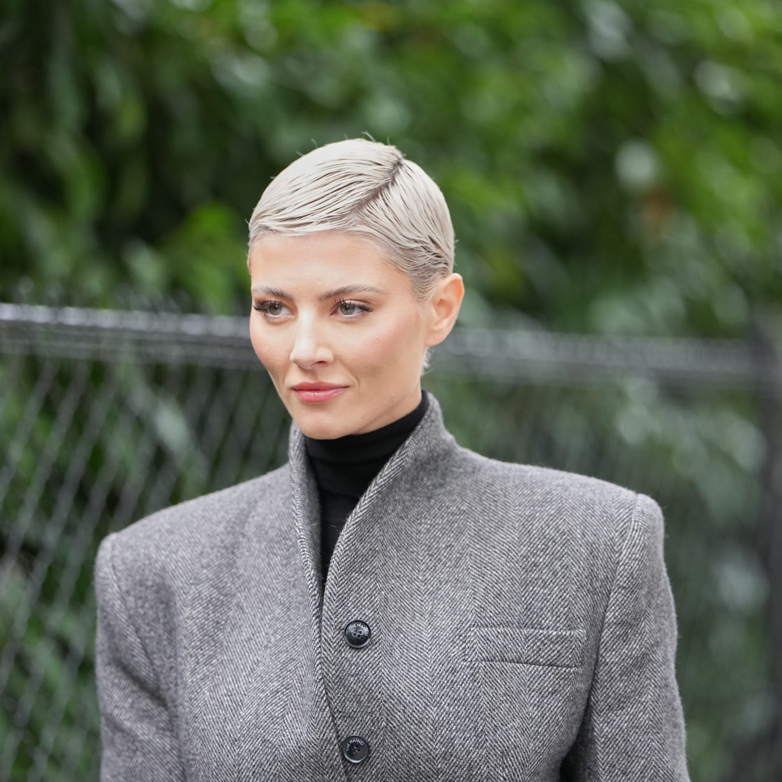 Sleek Ash Blonde Pixie Slicked Back Sleek Ash Blonde Pixie Slicked Back — Classy Edgy Pixie