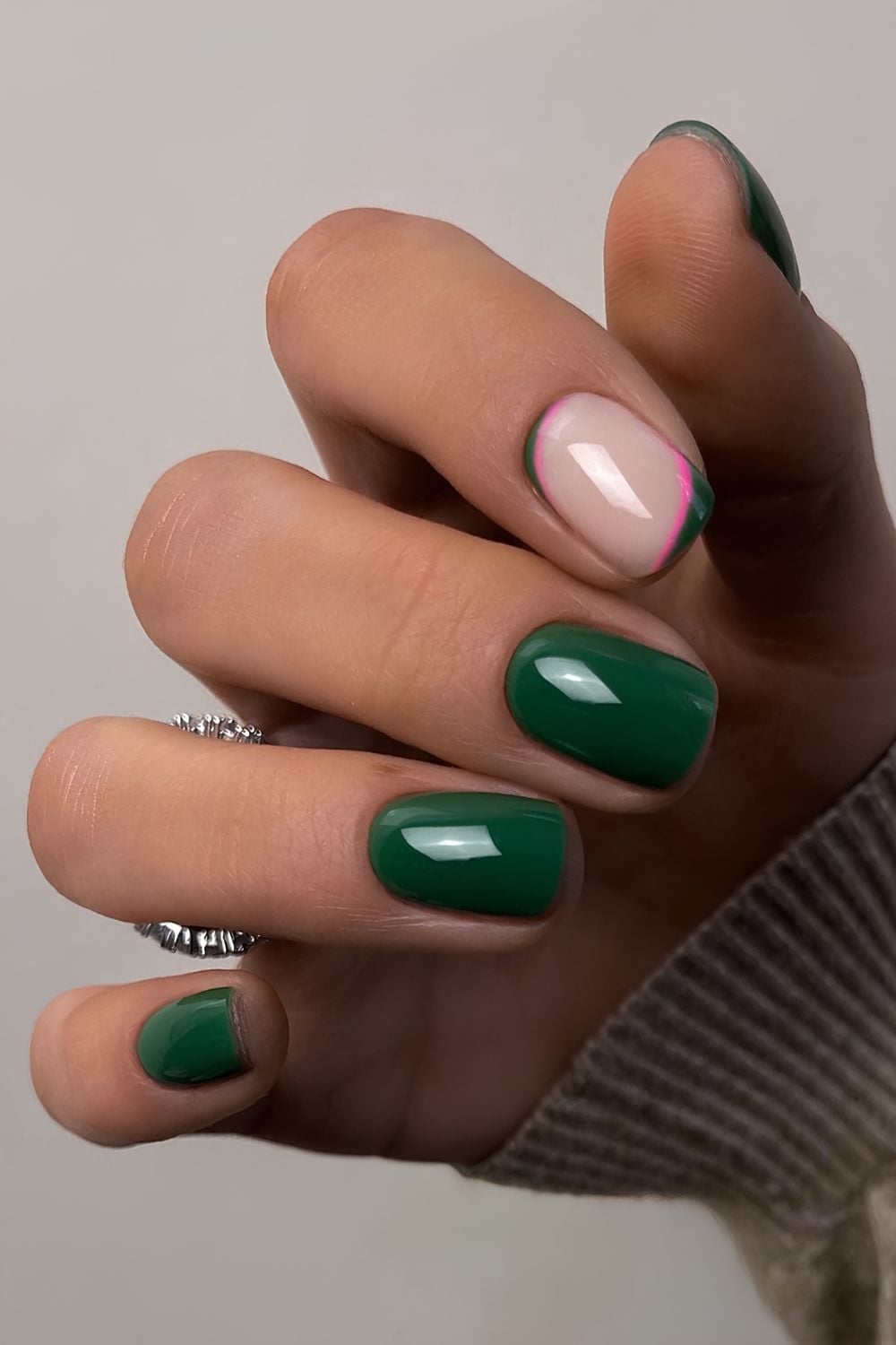 Short Square Deep Green Nude French Tip Short Square Deep Green Nude French Tip — Classy Emerald Green Nails