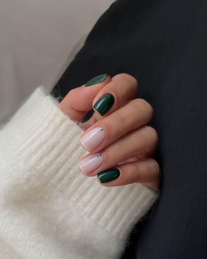 Short Square Emerald Green and Pale Pink Alternating Short Square Emerald Green and Pale Pink Alternating — Classy Emerald Green Nails
