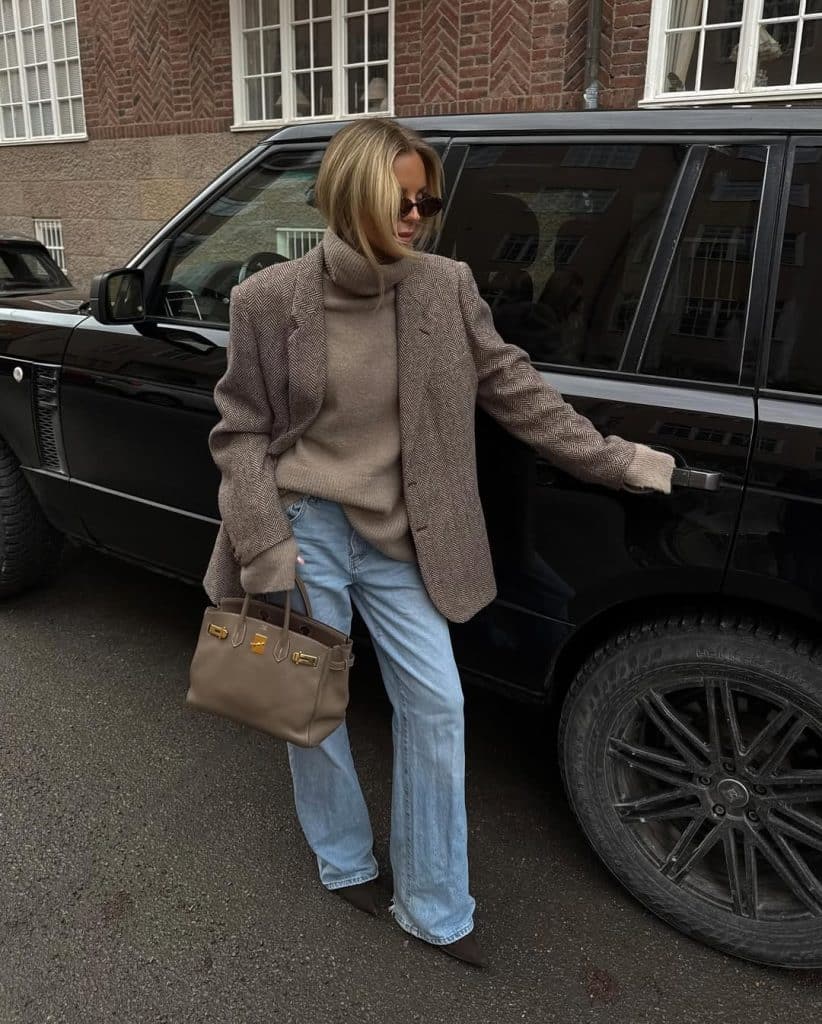 Tweed Blazer With Wide-Leg Jeans — Classy Errands Outfits