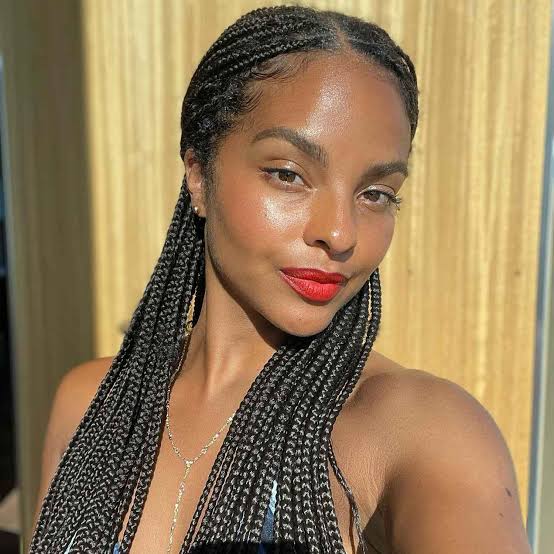 Sleek Thick Black Feed-In Box Braids Sleek Thick Black Feed-In Box Braids — Classy Feed in Braids Hairstyles