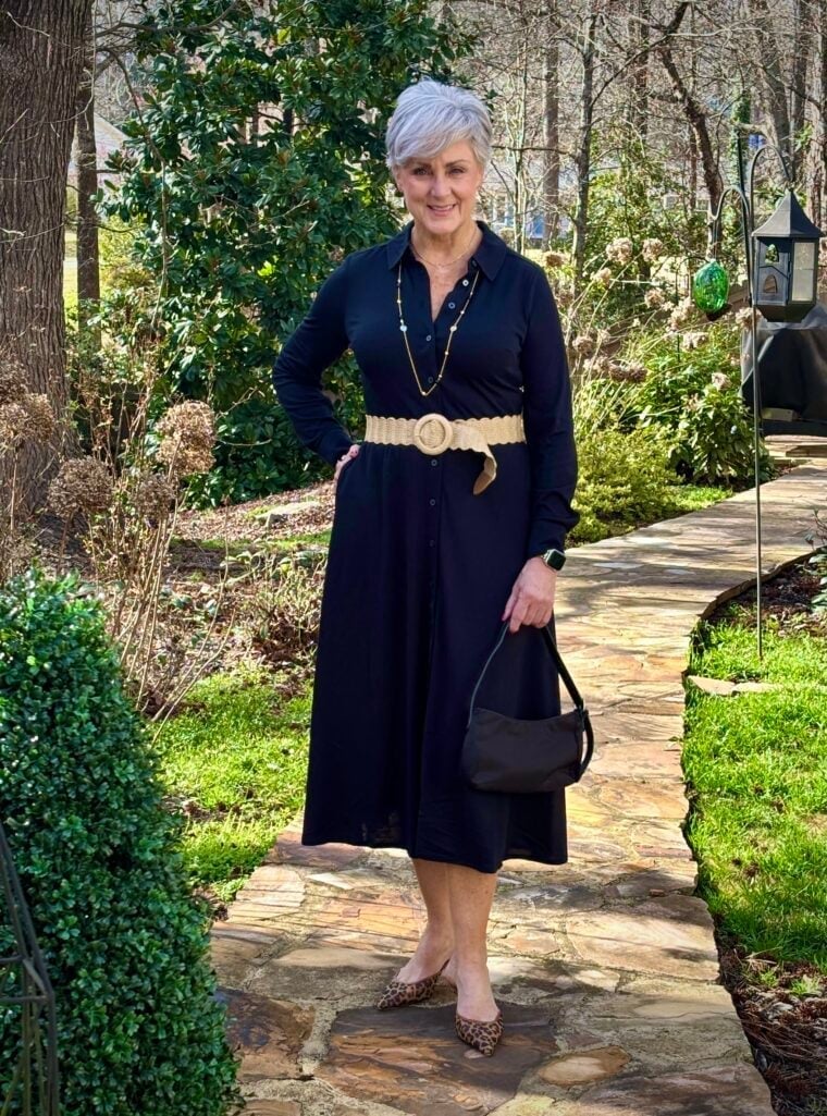 Navy Collared Midi Dress with Leopard Flats for a Classy Date Navy Collared Midi Dress with Leopard Flats for a Classy Date — Classy First Date Outfits