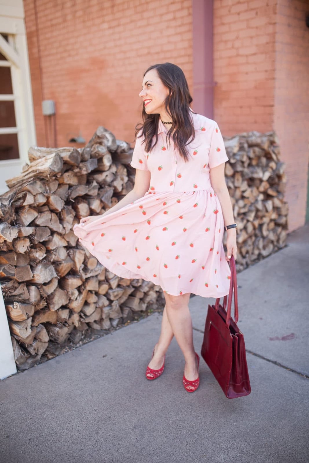 Pink Strawberry Print Shirt Dress with Red Heels for a Casual Date Pink Strawberry Print Shirt Dress with Red Heels for a Casual Date — Classy First Date Outfits