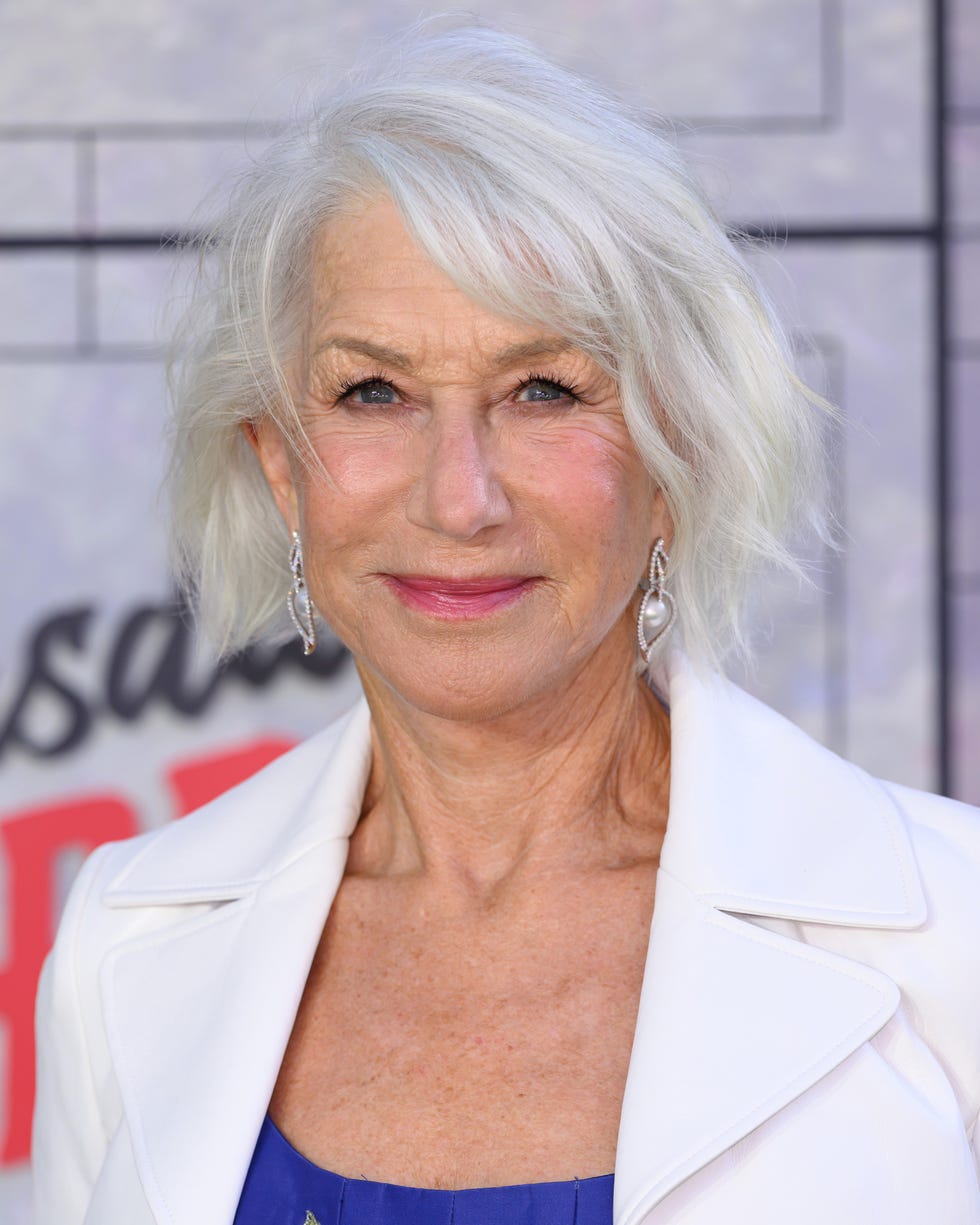 Silver-Gray Bob With Wispy Bangs Silver-Gray Bob With Wispy Bangs — Classy French Bob Haircut
