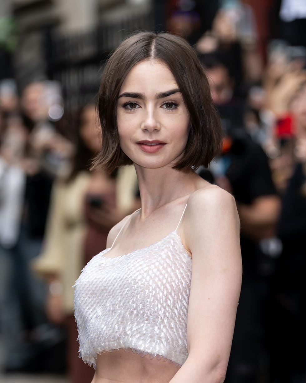 Polished Medium Brown Bob Polished Medium Brown Bob — Classy French Bob Haircut