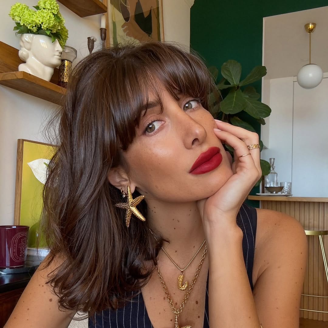 Thick Wavy Dark Brown Bob With Blunt Bangs Thick Wavy Dark Brown Bob With Blunt Bangs — Classy French Bob with Bangs