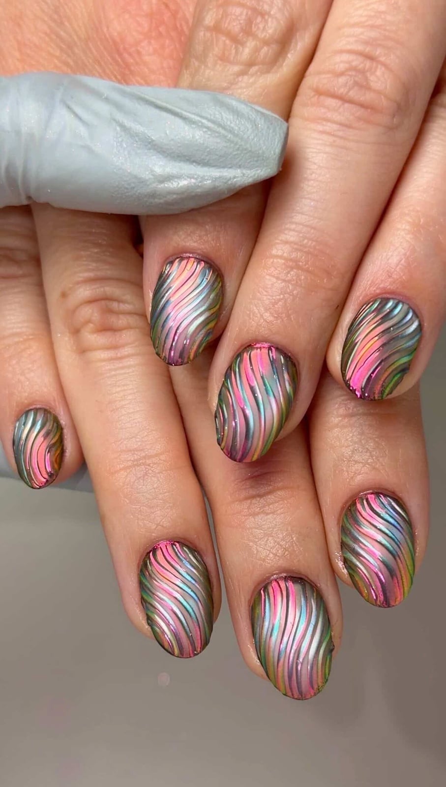 Short Oval Ribbed Glass Effect Nails Short Oval Ribbed Glass Effect Nails — Classy Glass Nails