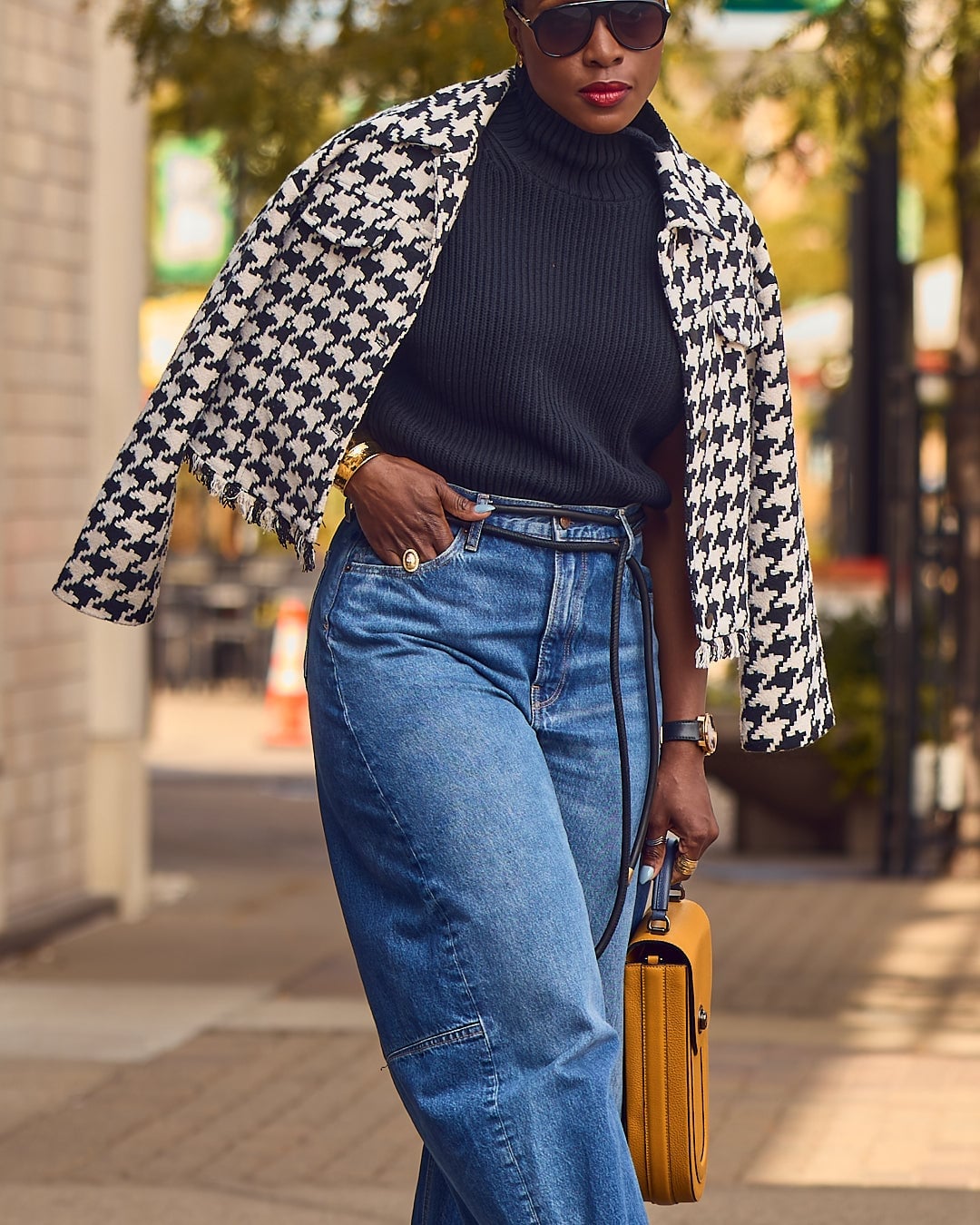 Wide Leg Jeans With Houndstooth Jacket And Yellow Bag Wide Leg Jeans With Houndstooth Jacket And Yellow Bag — Classy Going Out Outfits Jeans