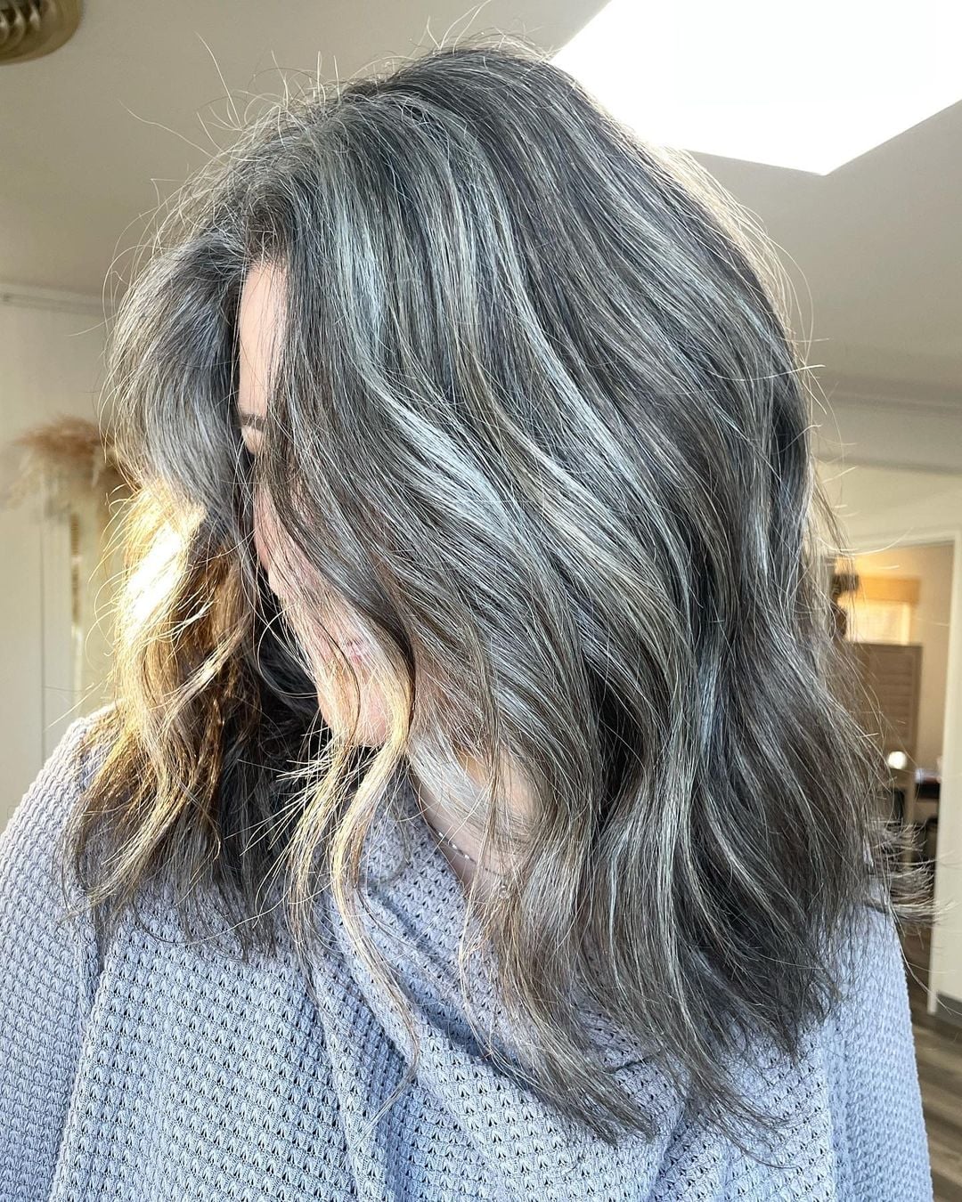 Collarbone Waves Gray Blonde Blend — Classy Gray Blending Hair Dark Brown