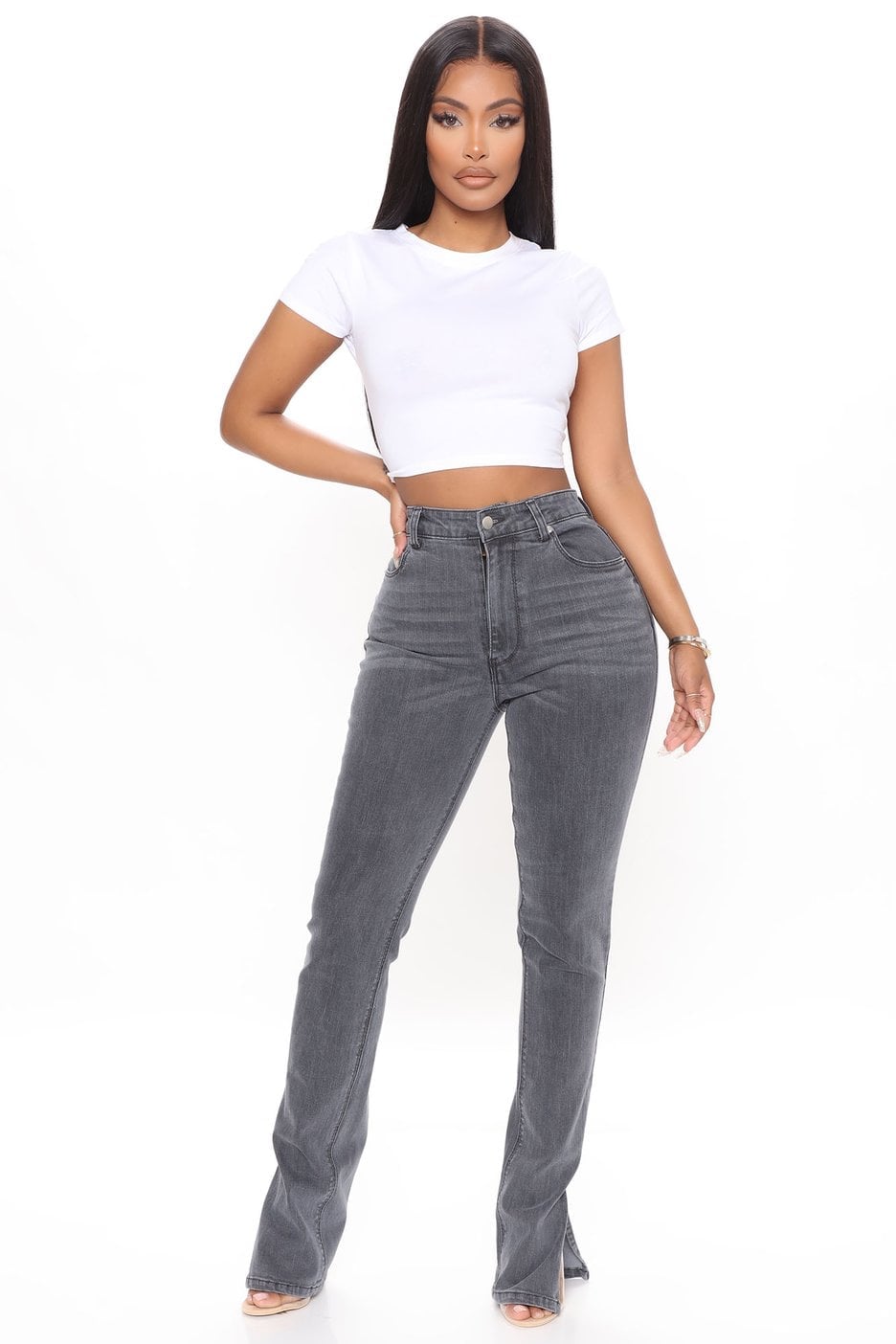 Light Gray Split Hem Jeans With White Cropped, Office-Safe Version Light Gray Split Hem Jeans With White Cropped, Office-Safe Version — Classy Gray Jeans Outfits