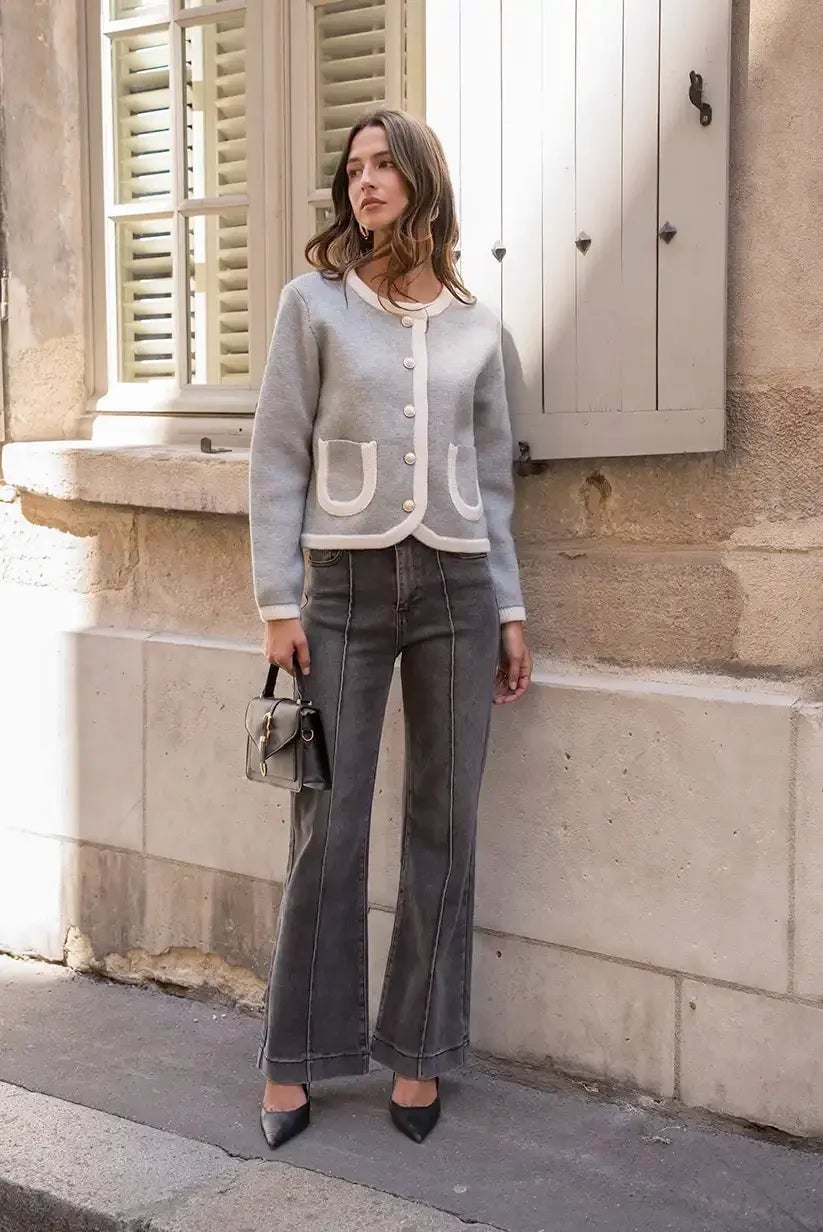 Dark Gray Wide Leg Jeans With Contrast Trim Cardigan Dark Gray Wide Leg Jeans With Contrast Trim Cardigan — Classy Gray Jeans Outfits