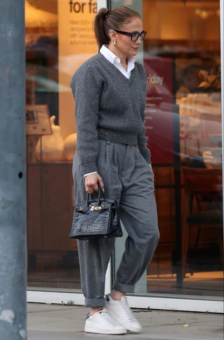 Gray Pleated Trousers with a V-Neck Sweater — Classy Grey Pants Outfits