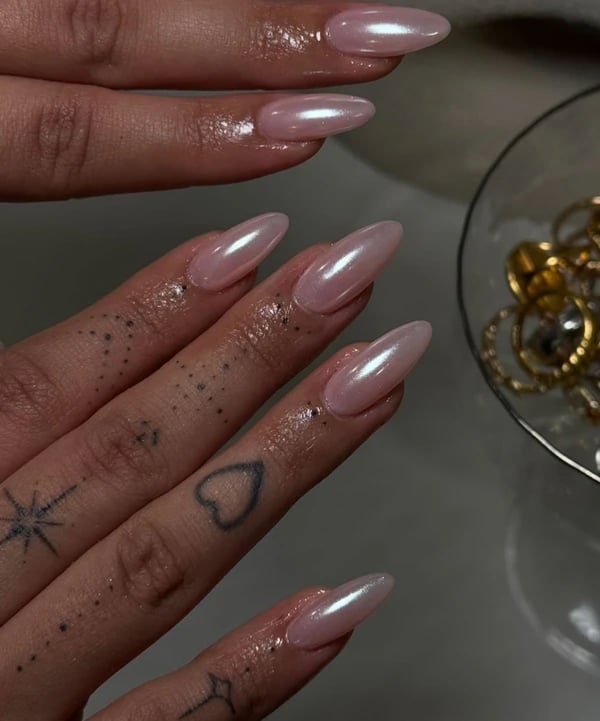 Milky Pink Pearlescent Chrome Almond Nails — Classy Hailey Bieber Nails