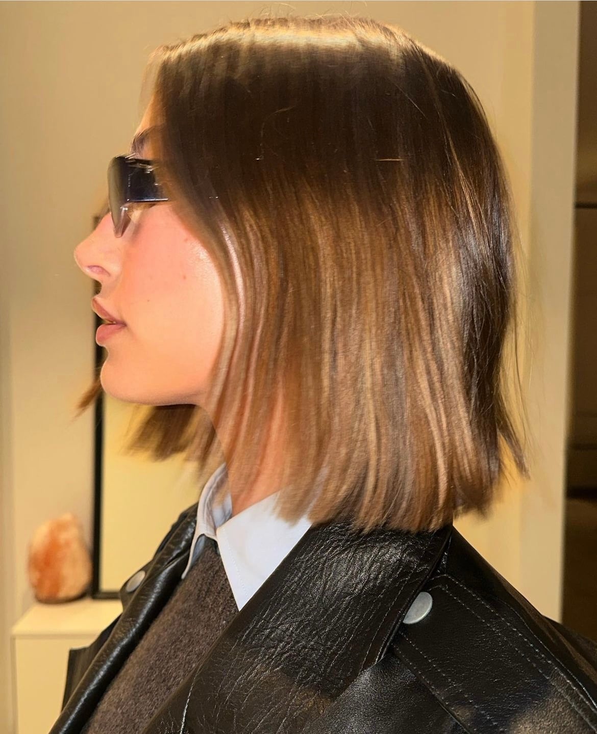 Collarbone Bob Sleek Medium Brown — Classy Hair Haircuts
