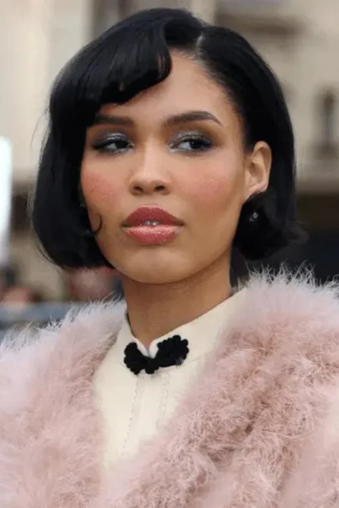 Ear Length Bob With Vintage Waves — Classy Hair Haircuts