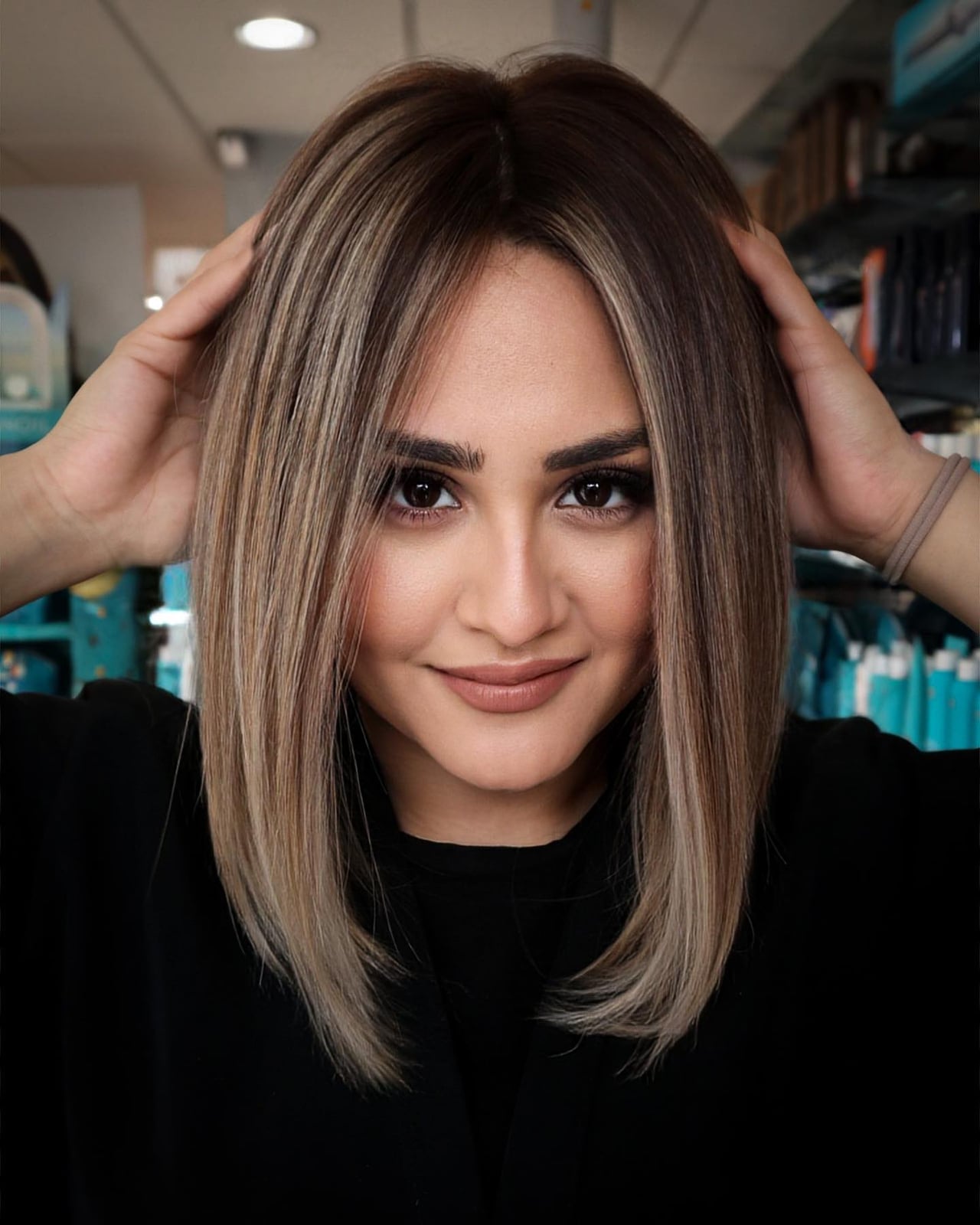 Collarbone Layers with Blonde Balayage — Classy Hair Types Chart