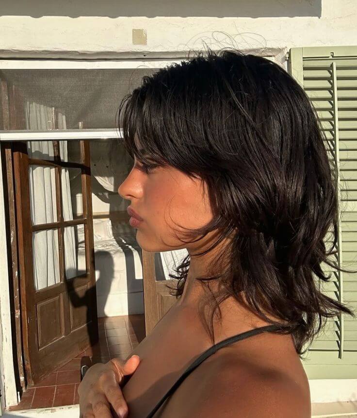 Mid-Length Shag With Choppy Bangs — Classy Haircuts for Medium Hair