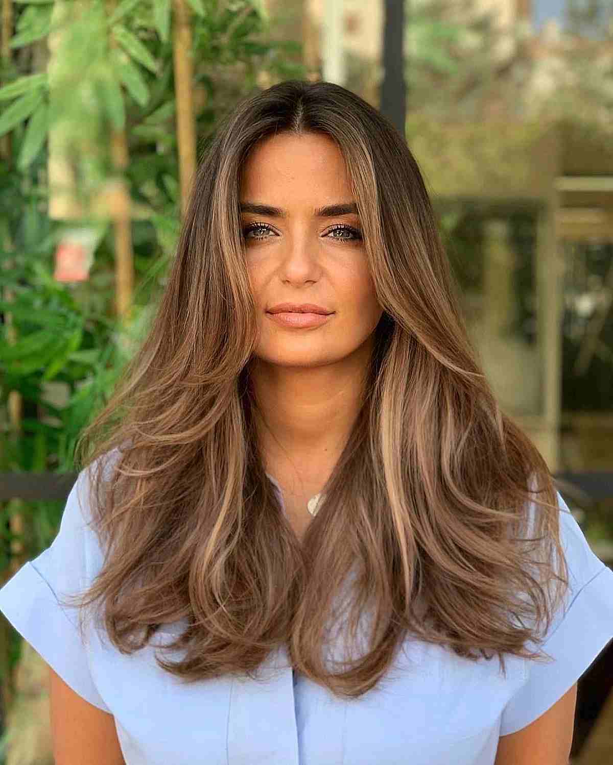 Mid-Back Length With Face-Framing Layers Mid-Back Length With Face-Framing Layers — Classy Haircuts for Thick Hair