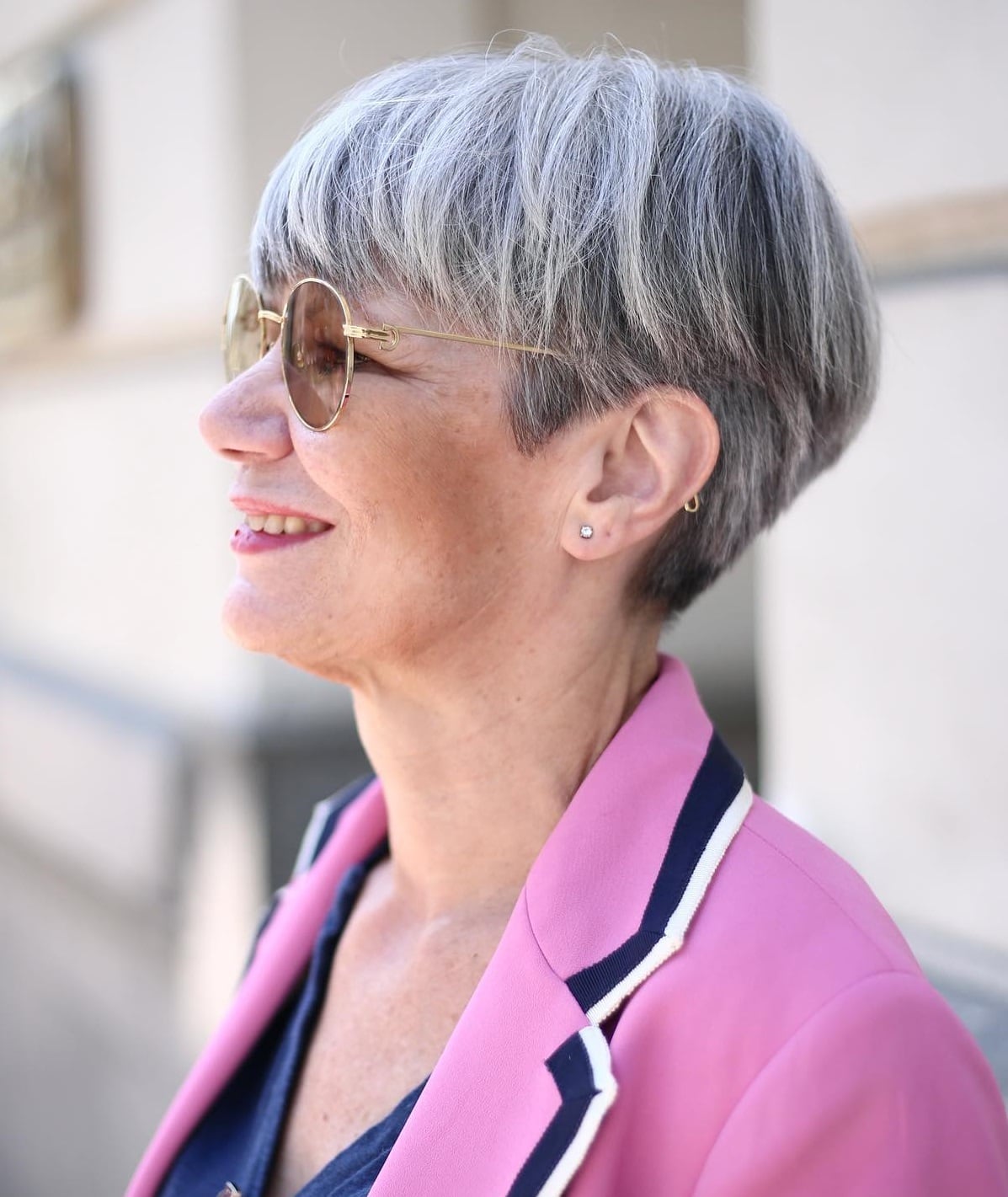 Short Silver Gray Layered Crop — Classy Hairstyles for Women over 50