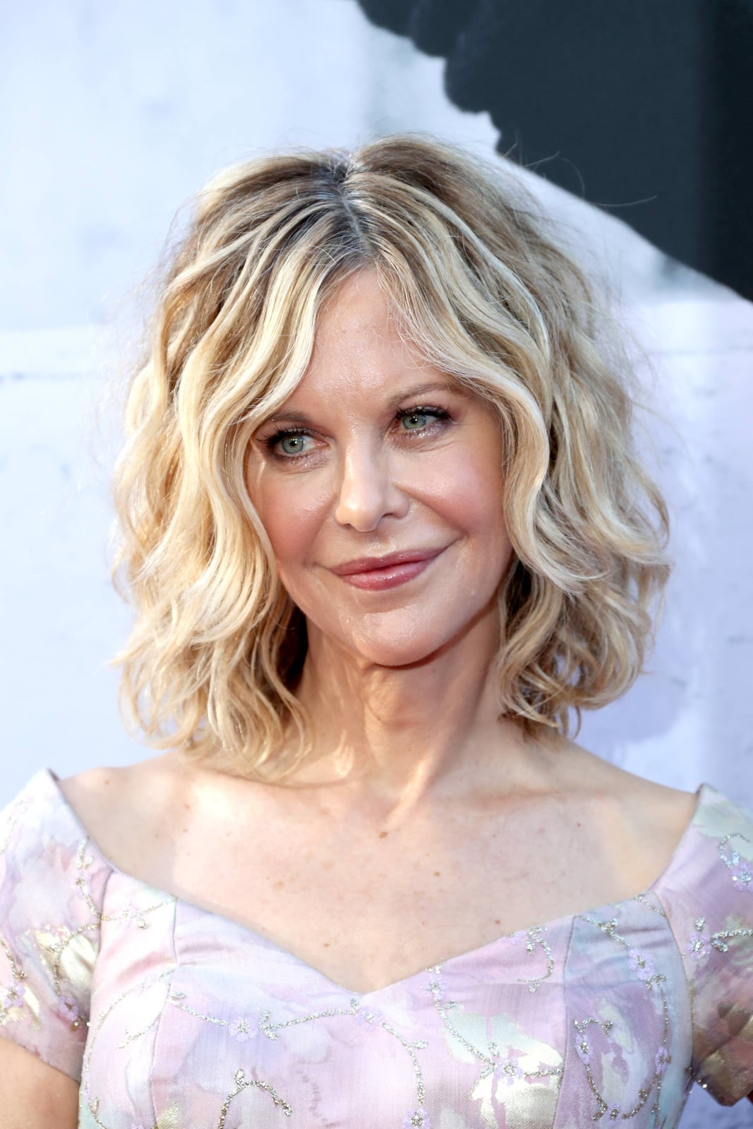 Collarbone Blonde Bob With Face-Framing Layers — Classy Hairstyles for Women over 50