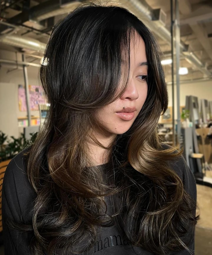 Black T-Shirt With Layered Hair And Subtle Highlights, Dark Brown Black T-Shirt With Layered Hair And Subtle Highlights, Dark Brown — Classy Hush Cut