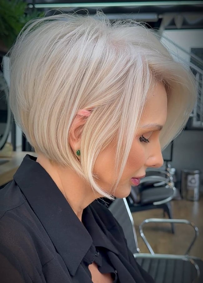 Sleek Ash Blonde Chin Length Bob Sleek Ash Blonde Chin Length Bob — Classy Inverted Bob