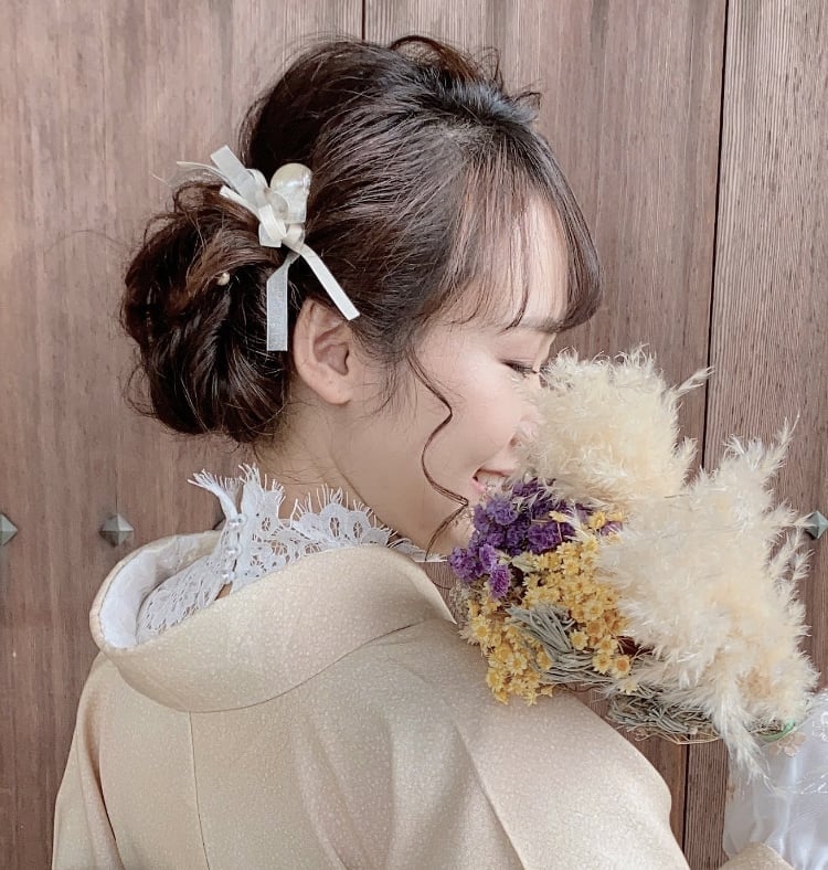 Long Wavy Updo With Wispy Bangs And Pearls Long Wavy Updo With Wispy Bangs And Pearls — Classy Japan Hairstyles