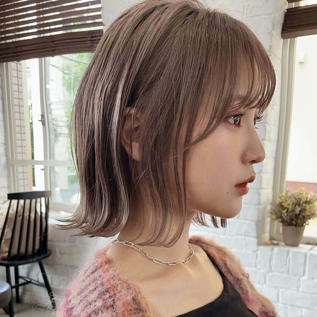 Chin Length Bob With Ash Brown Pink Tones Chin Length Bob With Ash Brown Pink Tones — Classy Japanese Hairstyles
