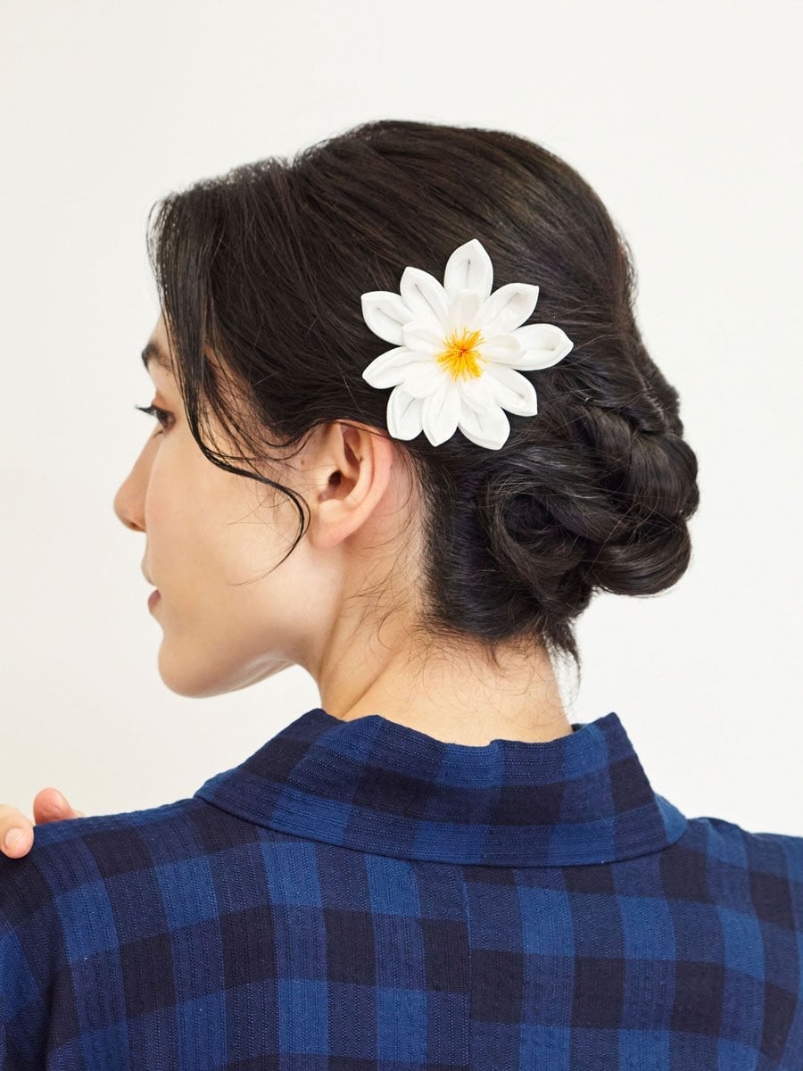 Dark Updo With White Flower Accessory Dark Updo With White Flower Accessory — Classy Japanese Hairstyles