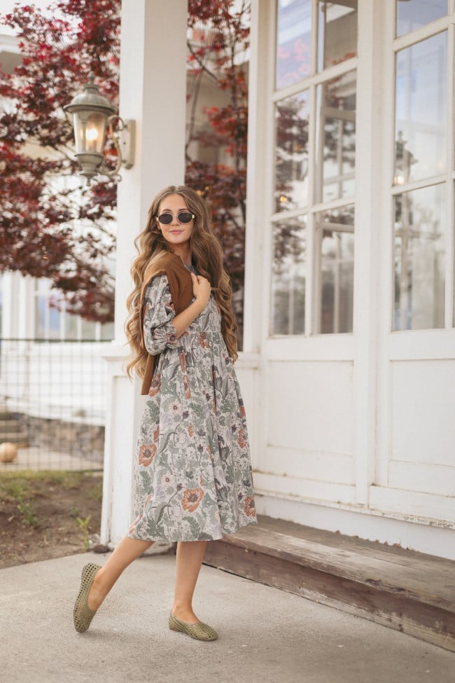 Multi-color Floral Print Midi Dress Multi-color Floral Print Midi Dress — Classy Knee Length Dress