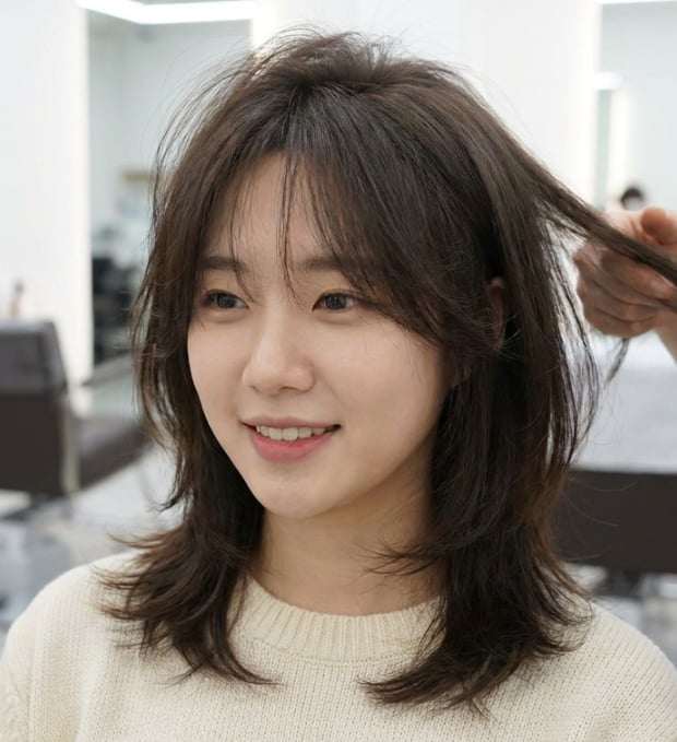 Shoulder Length Layered Lob With Wispy Bangs — Classy Korean Hair