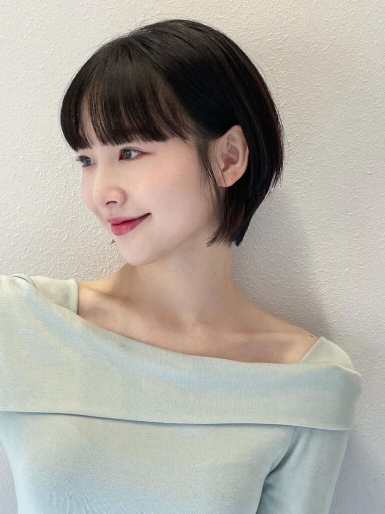 Black Chin Bob With See-Through Bangs — Classy Korean Hair