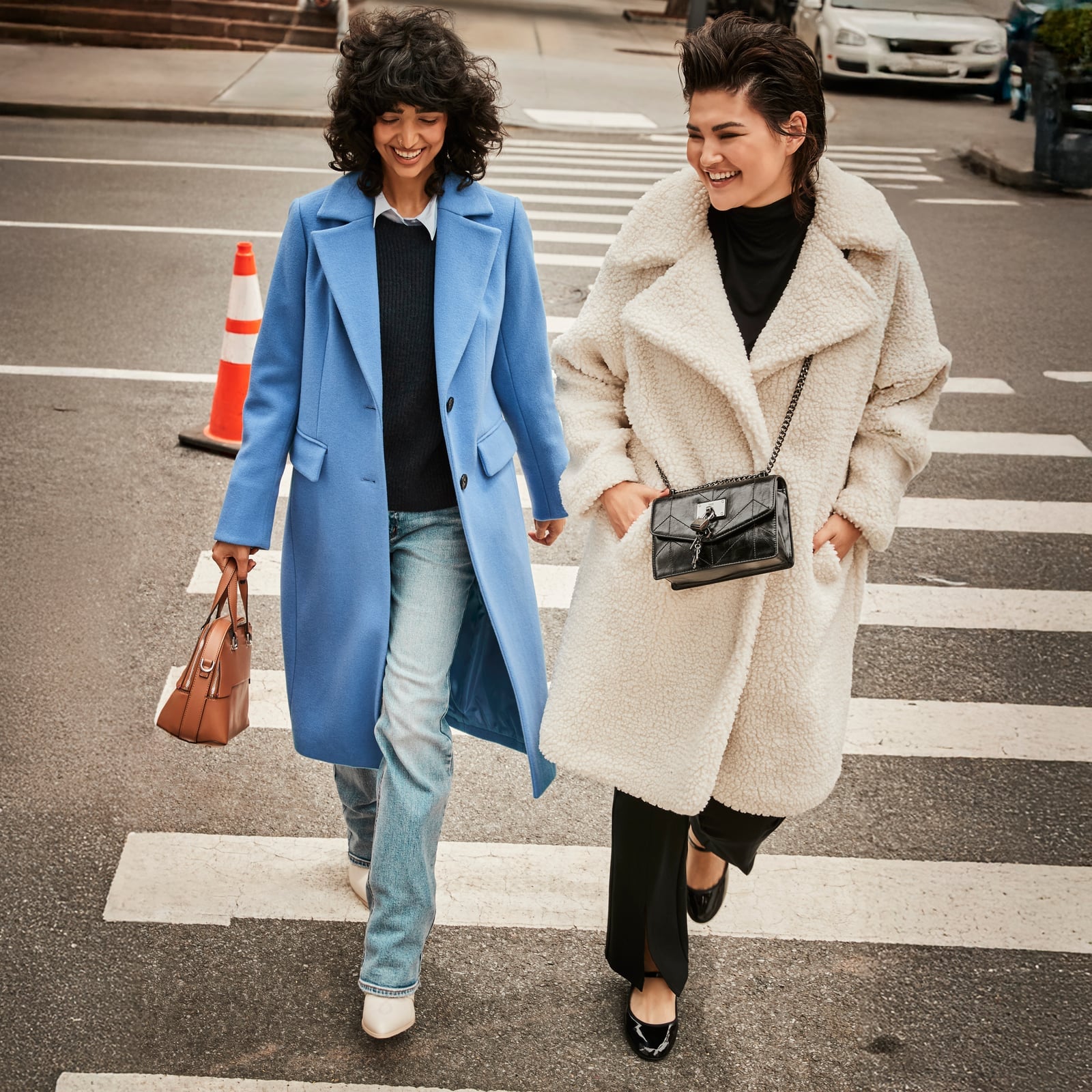 Cream Teddy Coat Over Black Turtleneck And Trousers Cream Teddy Coat Over Black Turtleneck And Trousers — Classy Layered Ideas
