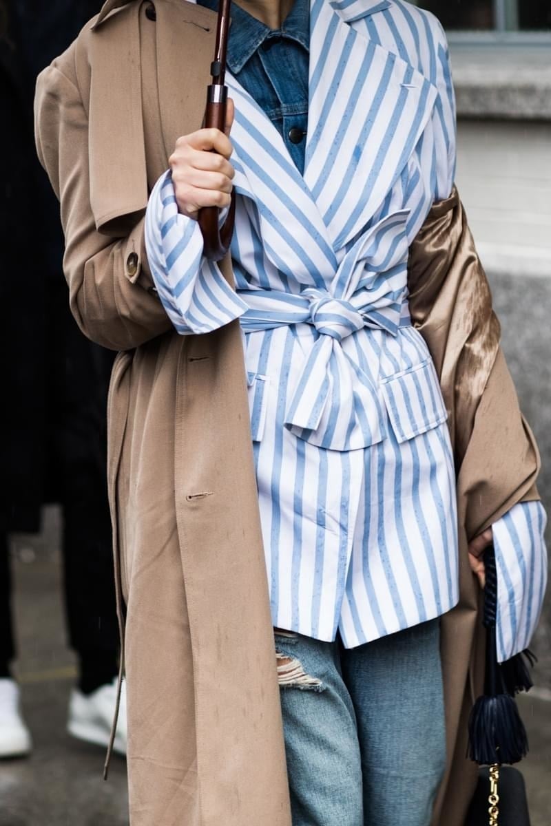 Beige Trench Over Striped Jacket And Denim Shirt Beige Trench Over Striped Jacket And Denim Shirt — Classy Layered Ideas