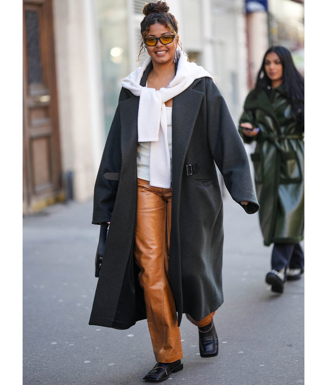 Casual Gray Coat Over Leather Trousers Casual Gray Coat Over Leather Trousers — Classy Leather Pants Outfits
