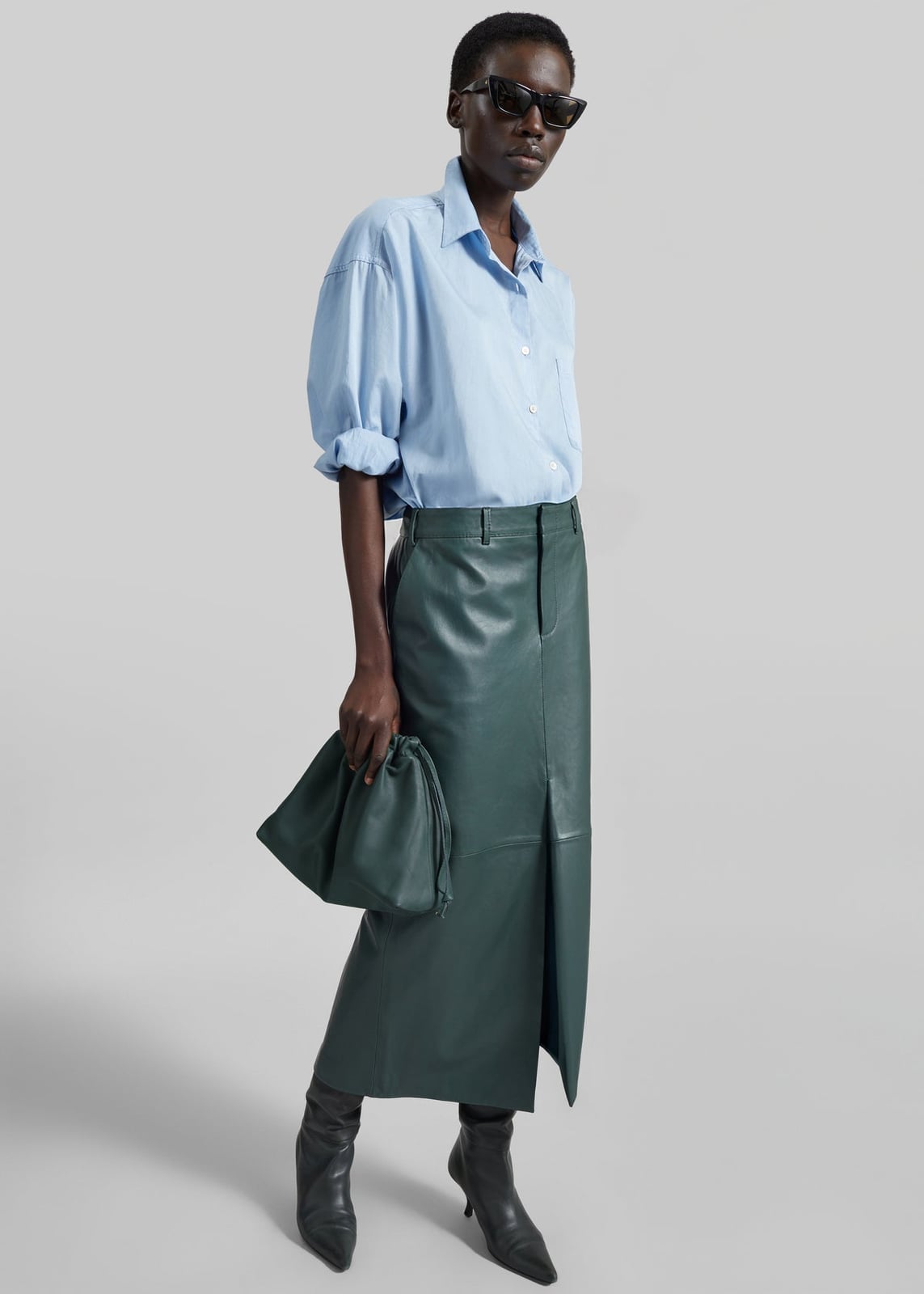 Dark Green Leather Midi Skirt with an Oversized Shirt Dark Green Leather Midi Skirt with an Oversized Shirt — Classy Leather Skirt Outfits