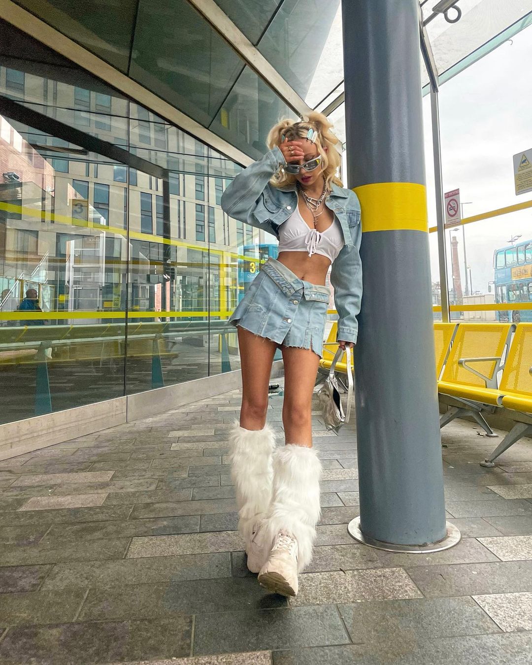 Denim Jacket and Mini Skirt with White Leg Warmers — Classy Leg Warmers Outfits