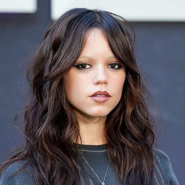 Shoulder Length Long Layers With Face-Framing Shoulder Length Long Layers With Face-Framing — Classy Lengths Haircut