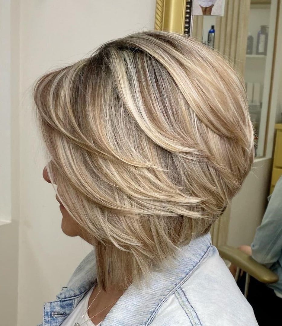 Collarbone Layered Bob With Volume Collarbone Layered Bob With Volume — Classy Lengths Haircut