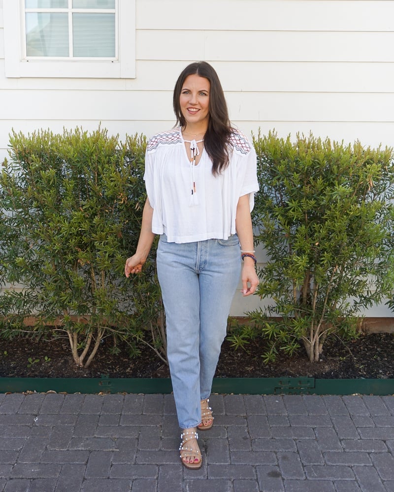 Embroidered Peasant Blouse with Light Blue Straight Leg Jeans Embroidered Peasant Blouse with Light Blue Straight Leg Jeans — Classy Light Blue Jeans Outfits