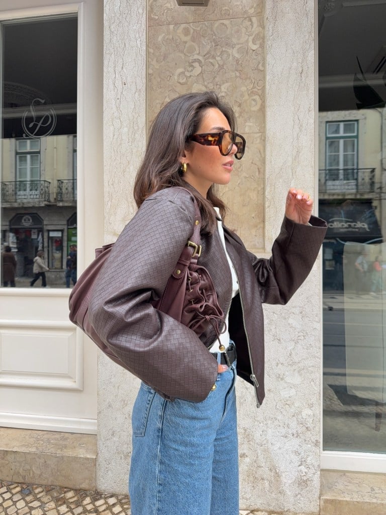 Brown Faux Leather Jacket Over Light Blue Straight Leg Jeans Brown Faux Leather Jacket Over Light Blue Straight Leg Jeans — Classy Light Blue Jeans Outfits