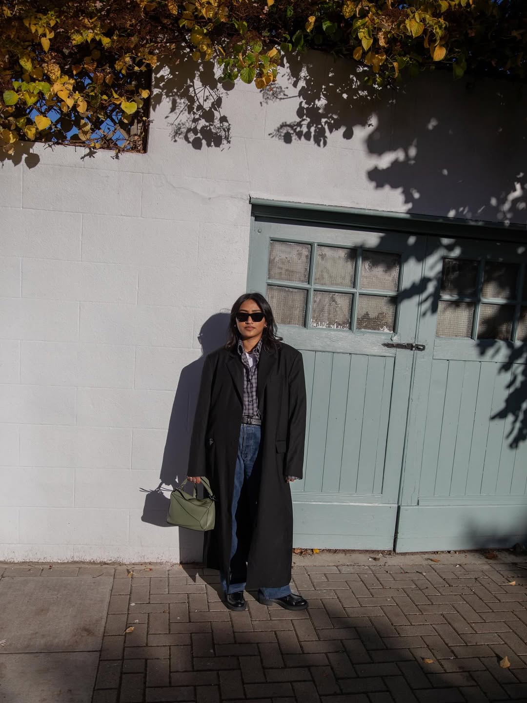 Oversized Black Coat Over Plaid Shirt And Jeans Oversized Black Coat Over Plaid Shirt And Jeans — Classy London Outfits