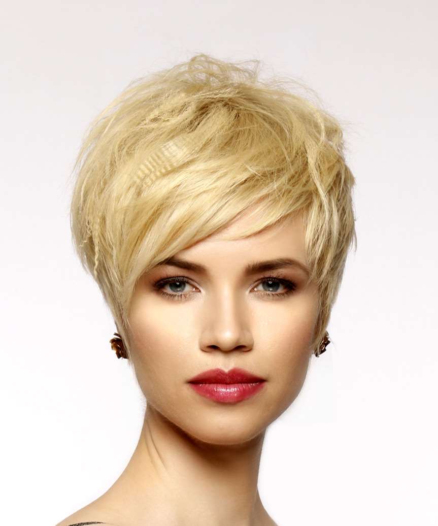 Honey Blonde Pixie With Blunt Fringe — Classy Long Pixie